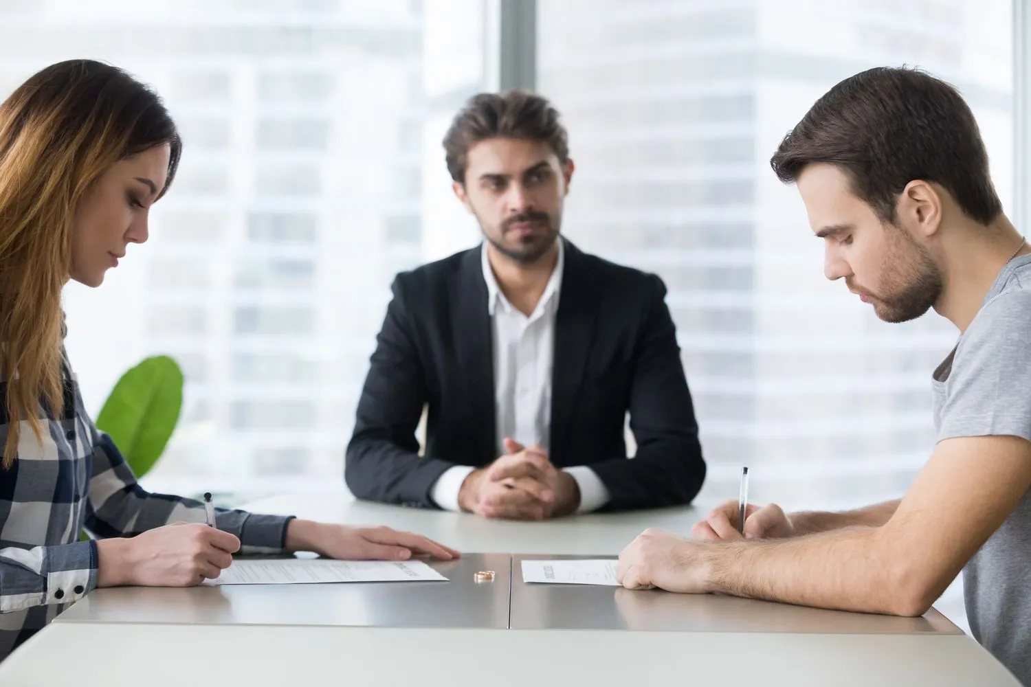 How EH Mediation Guides Couples Toward Fair and Balanced Outcomes Hornsea